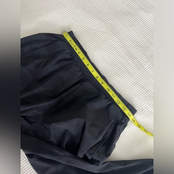 lululemon Camo surge joggers size medium style m5aa6s - Picture 6 of 12